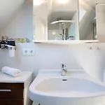 Farbenfroh Apartment